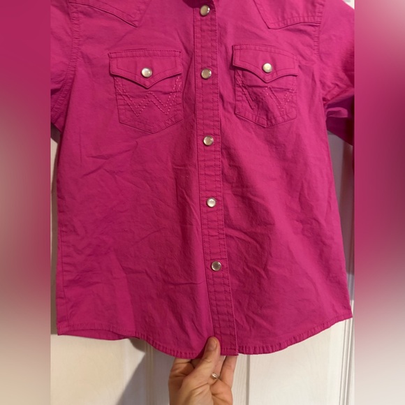 Wrangler Girls Button-Down Shirt - Picture 2 of 5